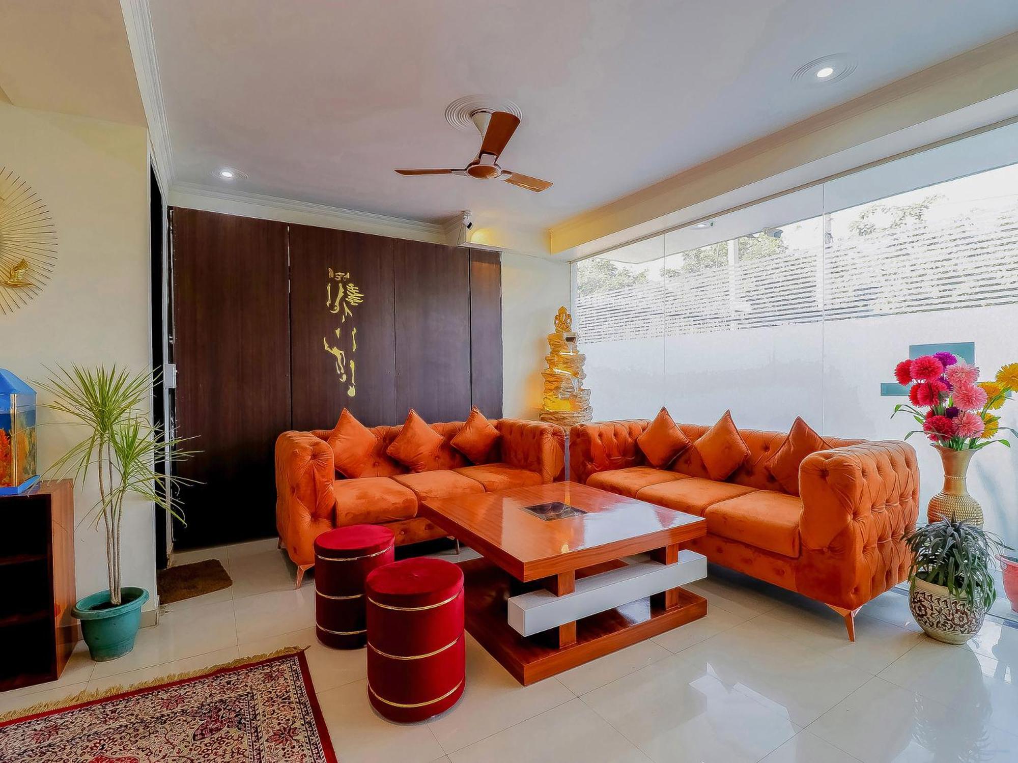 Treebo Rejoice 52 - 3Km From Huda City Metro Station Badshahpur Buitenkant foto