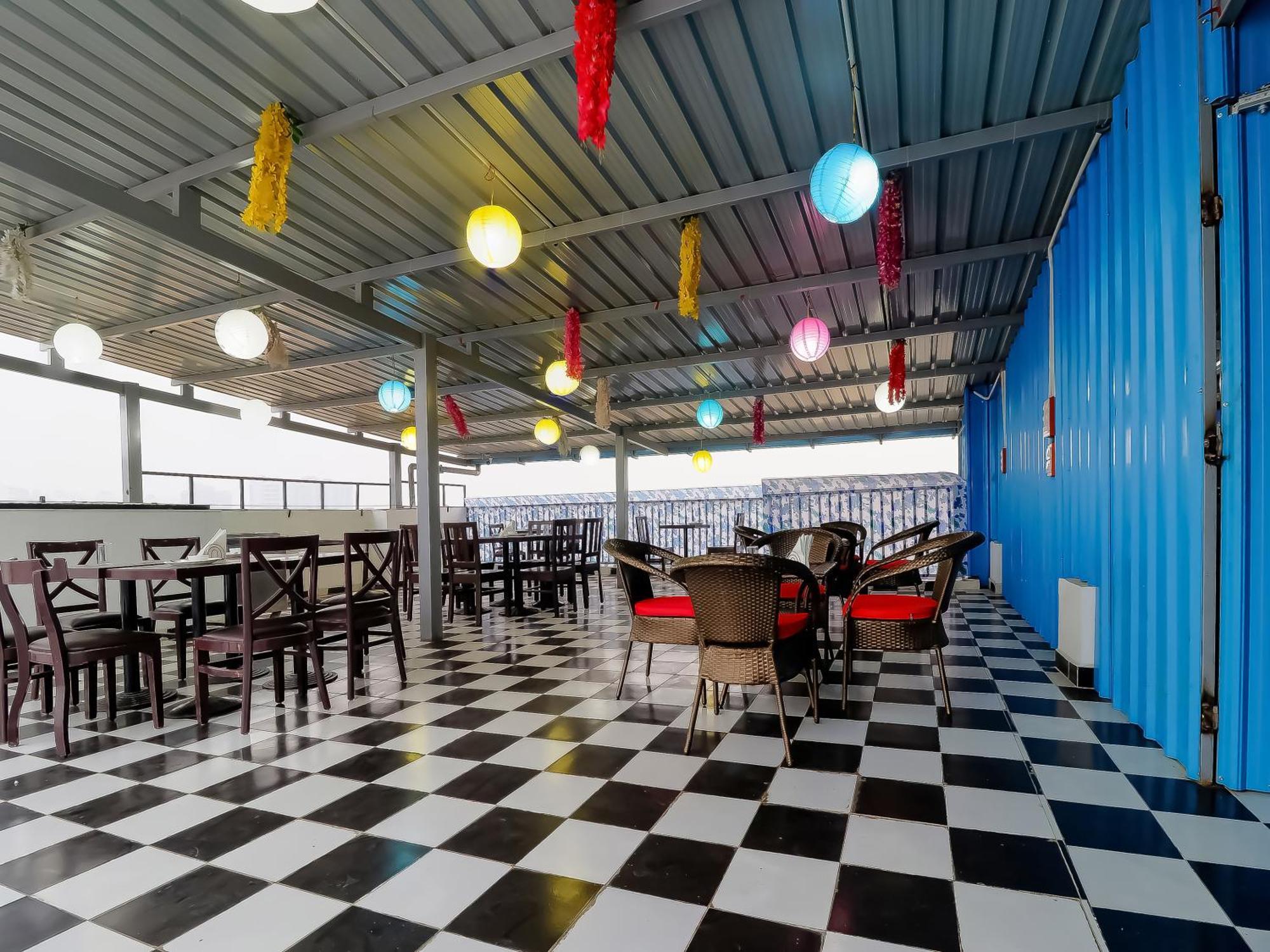 Treebo Rejoice 52 - 3Km From Huda City Metro Station Badshahpur Buitenkant foto